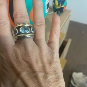 Stunning David Yurman ring with blue topaz